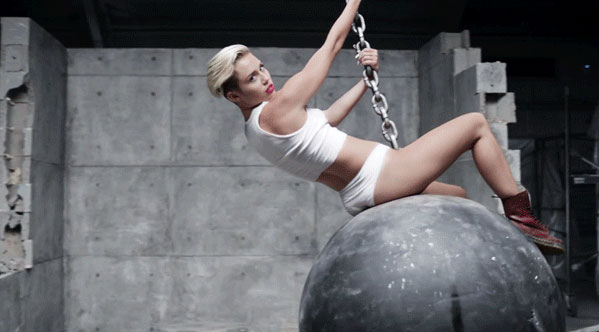 miley cyrus wrecking ball